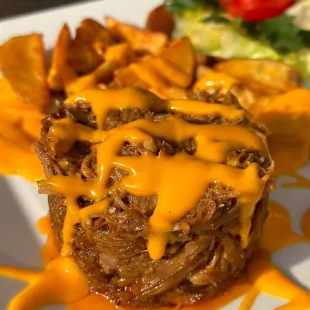 Colosseum Etterem Es * Salgótarján