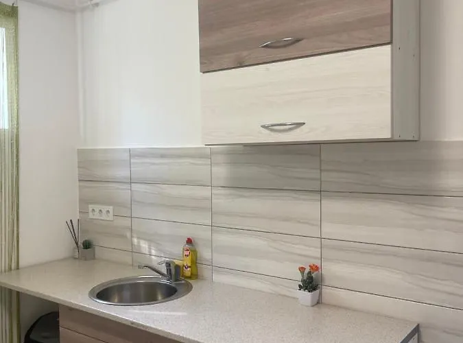 Apartment Colosseum Etterem Es